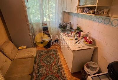 URGENT 3 camere SD etaj 4 - boxa - Se accepta credit! - 4