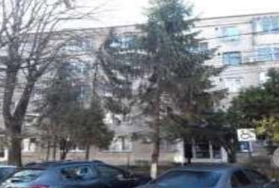 Apartament cu 3 camere în 8 Martie