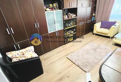 Apartament cu 4 camere decomandat, mobilat în Precista