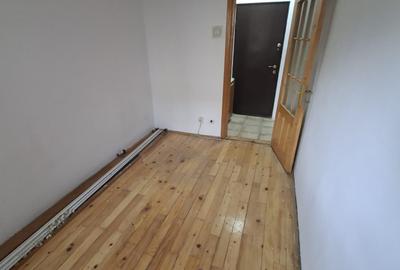 Apartament 3 camere, decomandat, zona Pacurari - 4