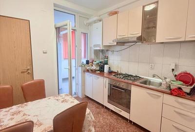 Apartament cu 3 camere în Tolstoi