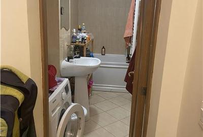 Apartament 2 camere , zona cartier Sud , decomandat 56 mp, imbunatatit , mobilat - 12