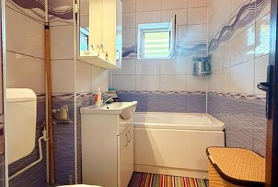 Oferta! Apartament  gata de mutat, 3 camere, decomandat, etaj 3/4, str Sitarului - 8