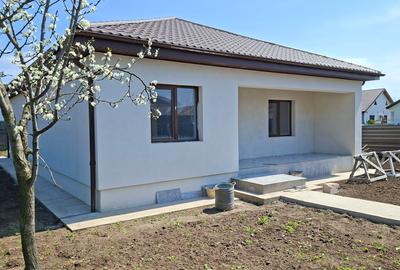Casa de vanzare in Cumpana, Zona Noua De Vile - 100 mp - 1