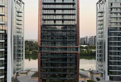 Apartament cu 4 camere semidecomandat în Barbu Văcărescu