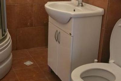De vânzare apartament 2 camere decomandat | Zona 8 Mai - 9
