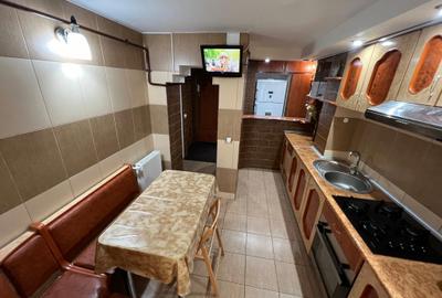 Apartament 3 camere cu BALCON - CARTIER E3 - 7