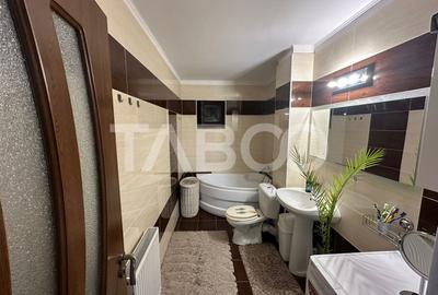 Apartament spatios 2 camere si cu terasa loc parcare cu CF in Selimbar - 5