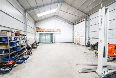 Hala moderna noua, cu birouri premium si spatiu depozitare 174,50 mp– zona Metro - 4