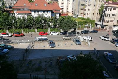 Descoperă eleganța interbelică într-un apartament spațios, situat ultracentral - 1