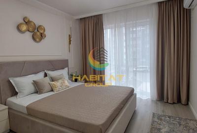 Apartament cu 3 camere semidecomandat în Nord-Est