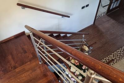 Casa la cheie zona rezidentiala in oras - 12