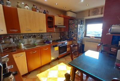 Apartament 4 cam. complet refăcut, mobilat, cu parcare și boxă – Piata Iancului - 9