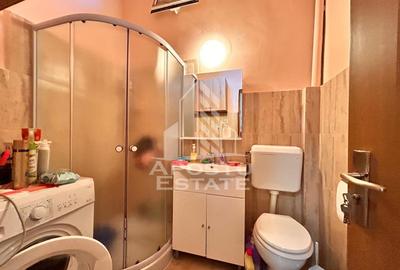 Apartament 2 camere, la curte comuna, pod mansardabil in zona Centrala - 7