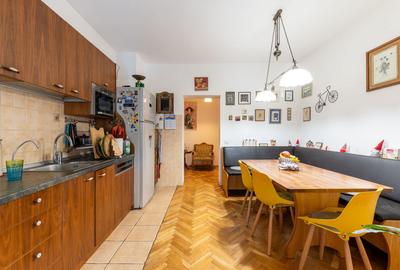 Vilă 4 familii | Apartament + mansardă | Curte 98 mp - 18