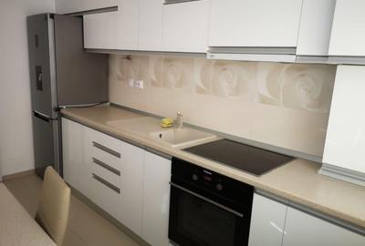 Apartament spatios cu 2 camere decomandat | 63 mp + 2 balcoane | Parcare - 7