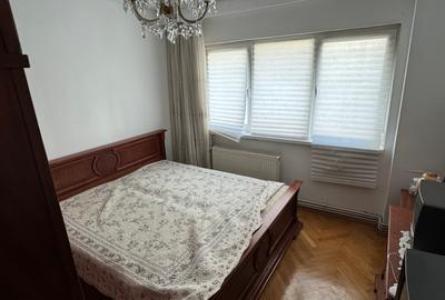 Apartament 4 camere decomandat Costin Georgian Parcul Morarilor