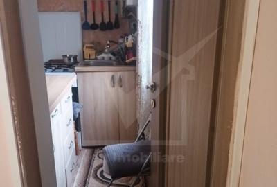 Apartament cu 2 camere de vanzare, ideal investite - 2