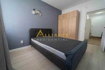 Apartament cu 2 camere decomandat, mobilat în Central