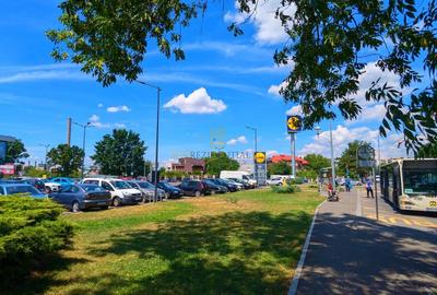 Apartament cu 2 camere de vanzare, tip studio, acces metrou, Sector 4 - 13