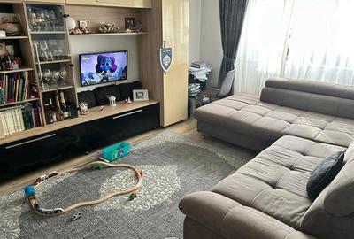 Vanzare apartament 3 camere decomandate in Manastur- zona Primaverii