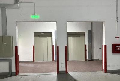 Proprietar/ Spatiu depozitare  | Militari | Valea Cascadelor | 500 m - 6