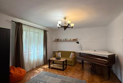 Apartament de închiriat, 2 camere, 50 mp, Central zona Cipariu - 1