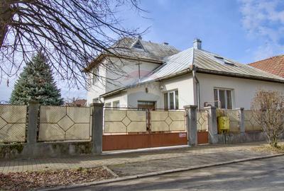 Casa individuala 230mp - teren 800mp - Strada Crisan - Bistrita - 1