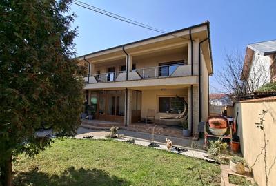 Vila P+1E de vanzare in localitatea Eforie Nord, zona de vile - 1