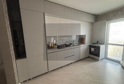 Apartament 3 camere decomandat Grand Kristal Residence/loc parcare - 4