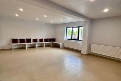 Bazin de inot /afacere la cheie/ randament 8 % - 13