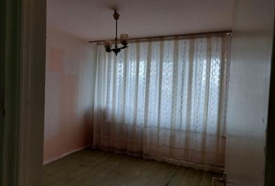 PIATA UNIRII-CANTEMIR,2 camere - 12