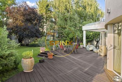 Vila cu teren de 1000mp, gradina matura, piscina, garaj, aproape de Jolie Ville - 2