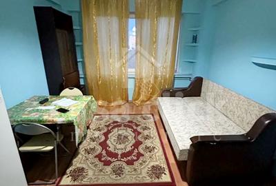 Garsonieră de închiriat în Zona Port – etaj 3, mobilată și utilată - 1