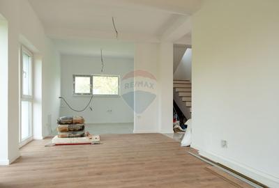 Casă / Vilă sustenabila in Dragomiresti/Sabareni - 7