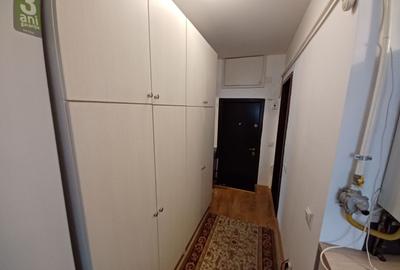 2 camere, finisat modern, orientat sud-vest, zona Titulescu - 10