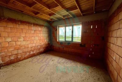 Casă la roșu P+1 | Teren 1750 mp | Dobreni-Giurgiu | Zonă liniștită - 9
