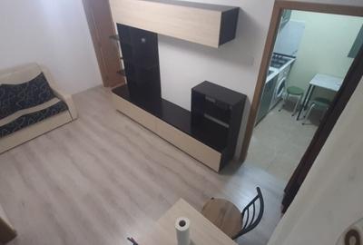 Apartament cu 2 camere semidecomandat în Tătărași