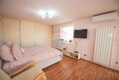 Casa cu 4 camere de vanzare, 157 mp utili,  Calarasi - 28