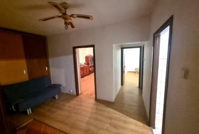 Apartament 3 camere 68mp Bradet-bloc vila 95.000eur neg - 2