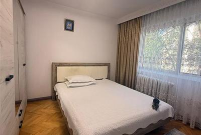 Apartament cu 3 camere decomandat, 2 bai, etajul 2 - Cug - Aleea Tudor Neculai - 4