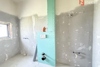 Duplex cu 3 camere si teren de 247 mp de vanzare in localitatea Sacalaz - 17