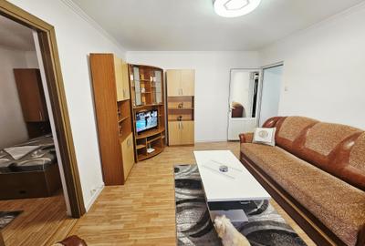 Vanzare apartament 2 camere, mobilat si utilat, in Plopeni - 1