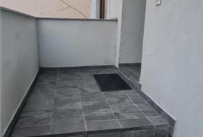 Ap. 2 camere central, zona Teatru, renovat - 2