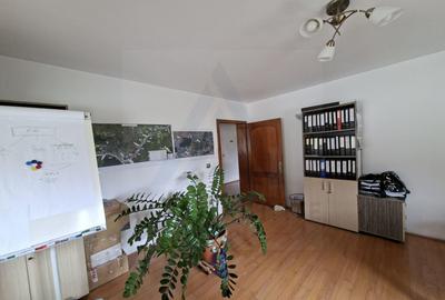 Spatiu birouri casa individuala curte proprie 9 birouri Selimbar - 5
