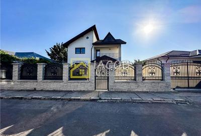 Casă individuală cu 5 camere în CFR