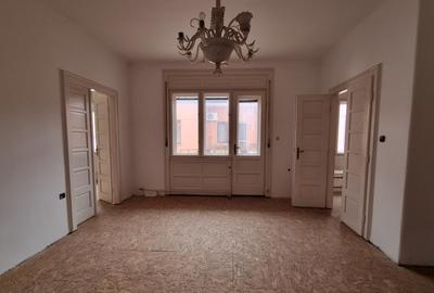 Vanzare Apartament Ultra-central - 8