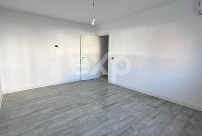Apartament cu 2 camere semidecomandat în Micro 11