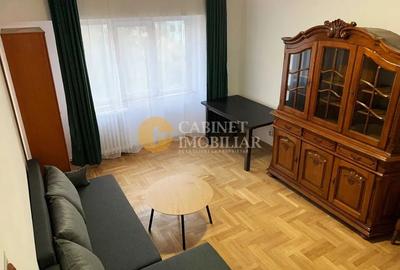 Închiriez apartament 2 camere – Bd. Independenței, zonă centrală - 1