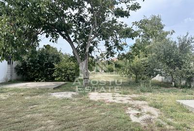 Casă individuală cu 5 camere în Dumbrăvița